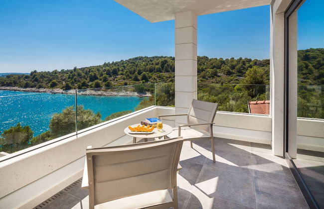 Beachfront Villa Azzurro With Pool - Foto 27