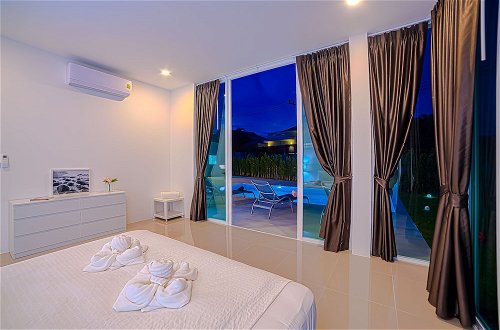 Foto 8 - Modern 3 Bedroom Private Pool Villa KH-A1
