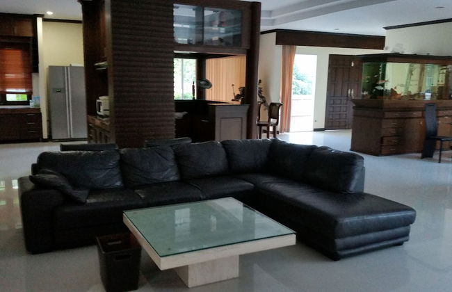 Viewpoint Villa - Photo 12