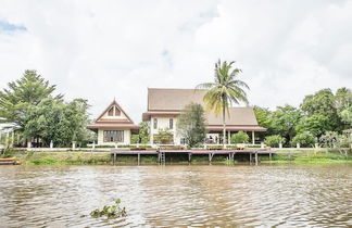 Foto 1 - Tharnrarin Villa Suphan Buri