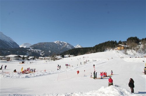 Foto 31 - Spacious Chalet near Ski Slopes in Kotschach-Mauthen