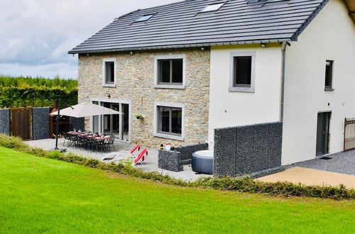 Photo 1 - Tranquil Holiday Home in Manhay with Hot Tub near Ski Area