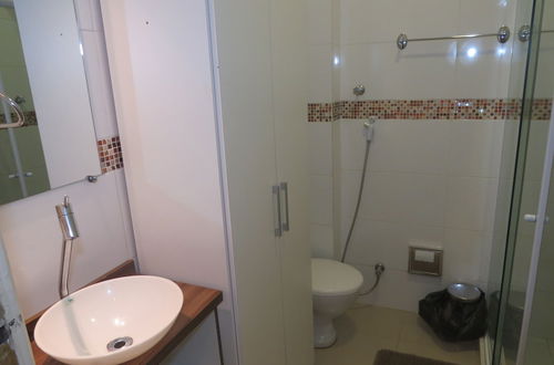 Photo 4 - Pet-friendly Flat in Copacabana 200 Metres From the Beach Nsc501 Z3