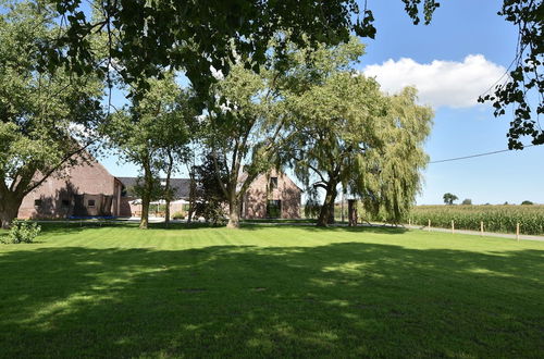 Photo 24 - Spacious Holiday Home With Pond in Poperinge