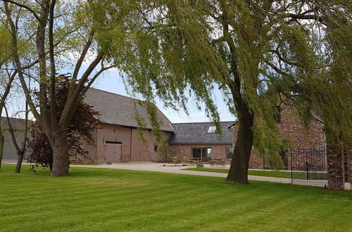 Photo 22 - Spacious Holiday Home With Pond in Poperinge