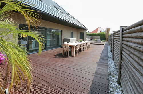 Foto 1 - Splendid Villa in Middelkerke with Sauna, Hot Tub, Terrace