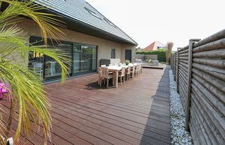 Photo 1 - Splendid Villa in Middelkerke with Sauna, Hot Tub, Terrace