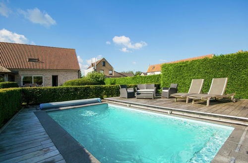 Photo 1 - Classy Holiday Home in Aartrijke With Private Swimming Pool