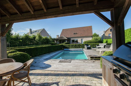 Photo 24 - Classy Holiday Home in Aartrijke With Private Swimming Pool