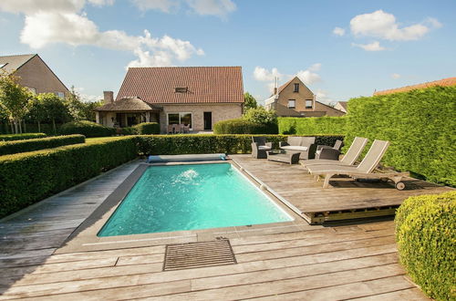 Photo 23 - Classy Holiday Home in Aartrijke With Private Swimming Pool