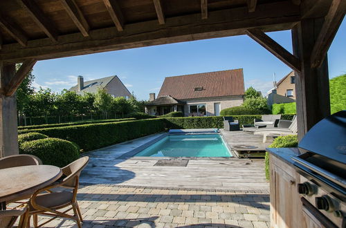 Photo 27 - Classy Holiday Home in Aartrijke With Private Swimming Pool