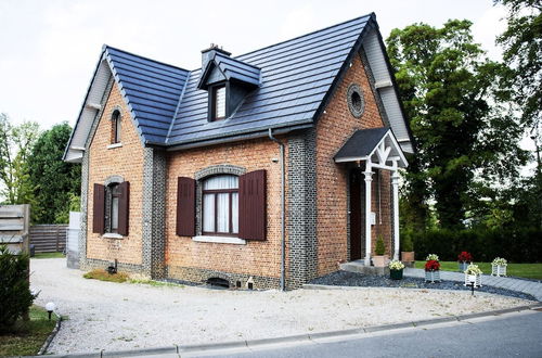 Photo 37 - Luxe Home with Hot Tub & Sauna