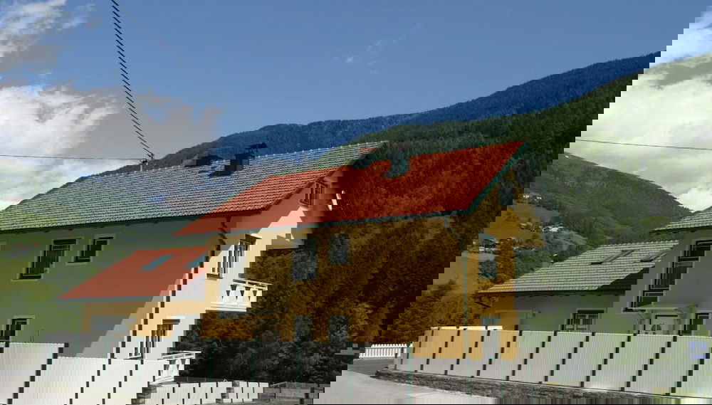 Primary image