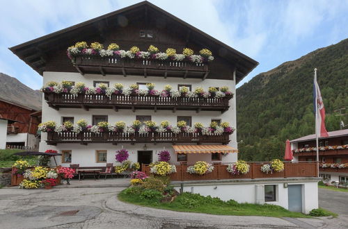 Photo 16 - Guesthouse in Vent With Balcony