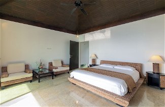 Photo 3 - Spacious 5-Bedroom Surin Beach Villa