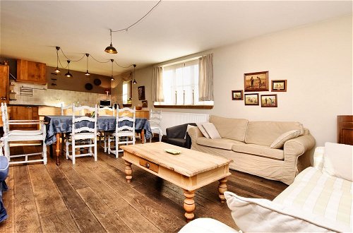 Photo 9 - Cozy Holiday Home in Ennal