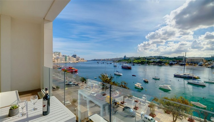 Foto 1 - Luxury Apartment With Valletta and Harbour Views