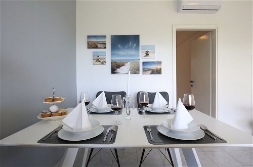 Foto 8 - Modern Apartment With Great sea View