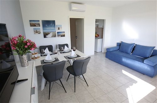 Photo 8 - Modern Apartment With Large Pool, Great sea View, a Sports Court, Barbecue, Wifi