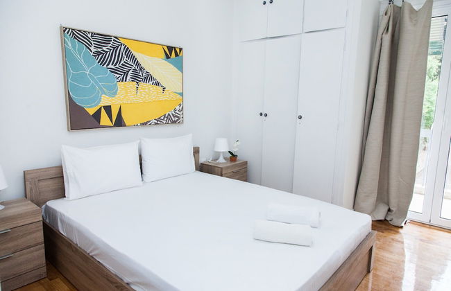 Elegant apt in Kifisia - Photo 3