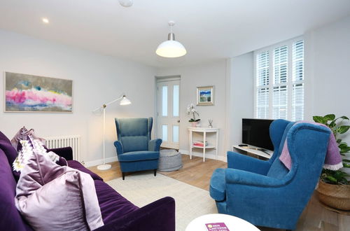 Photo 11 - Vibrant City Centre 2-bed Apt.