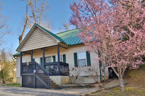 Photo 1 - Apple Blossom 10 - Two Bedroom Chalet