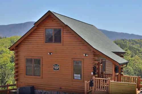 Photo 47 - BearADise in the Smokies - Two Bedroom Cabin