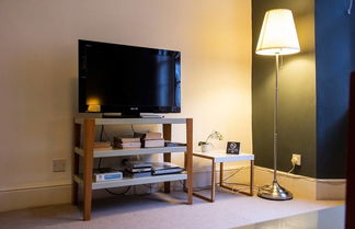 Photo 3 - JOIVY Perfect Location! Charming Rose St Apt for Couples