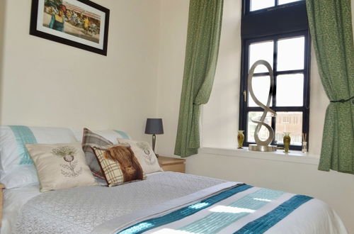 Photo 1 - Gorgeous 2 Bedroom Apartment in Converted Church