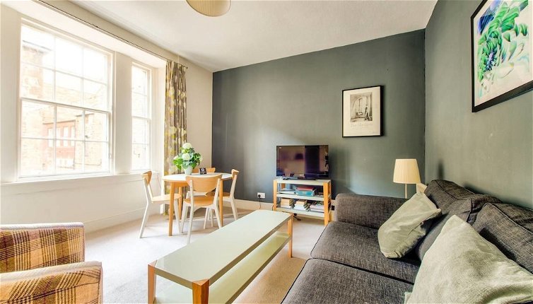 Photo 1 - Amazing Location! - Lovely Rose St Apt in New Town