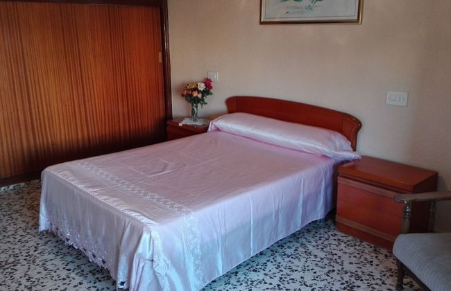 Apartamentos Guardamar del Segura - Photo 17