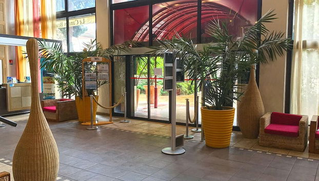 Entrada (vista interior)