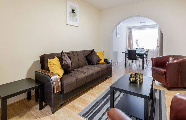 Beautiful 2-bed House in Quiet Cul-de-sac - Foto 15