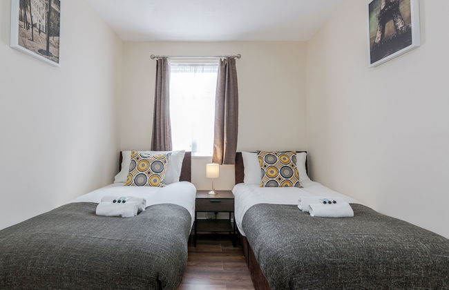Beautiful 2-bed House in Quiet Cul-de-sac - Foto 5