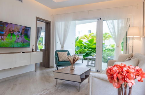 Photo 46 - Stylish 3-bedroom Apartment Near the Bavaro Beach