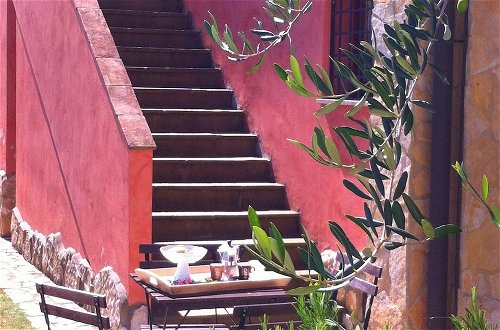 Photo 18 - Cosy Apartment With Swimming Pool and Garden Close to Volterra and S Gimignano