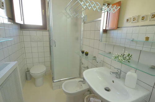 Foto 12 - Cosy Apartment With Swimming Pool and Garden Close to Volterra and S Gimignano