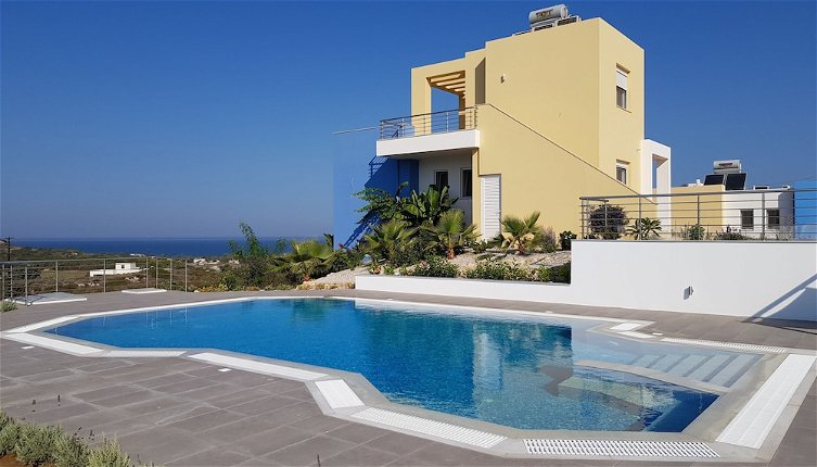 Foto 1 - Villa Neptune With Stunning Private Pool - Maximum 6 Guests in Mastihari, Kos