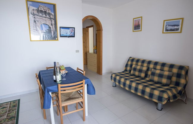 Holiday Home in Sciacca Mare Tennis Soccer Field, Barbecue, Wifi, Kitchenette - Foto 3
