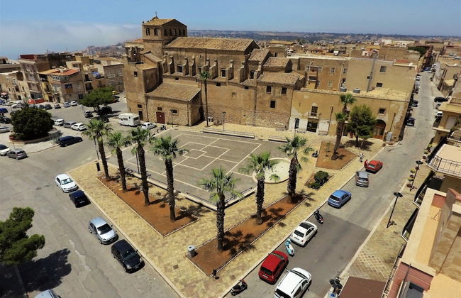Holiday Home in Sciacca Mare Tennis Soccer Field, Barbecue, Wifi, Kitchenette - Foto 36