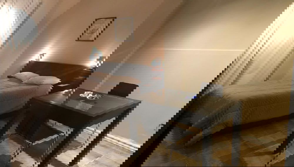 Primary image