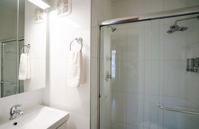 The Alluring Sanctuary With Private Balcony - Foto 8