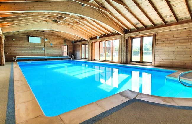 The Victorian Barn self catering holidays with pool & hot tubs - Foto 1