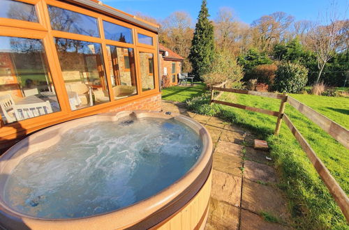 Foto 57 - The Victorian Barn self catering holidays with pool & hot tubs