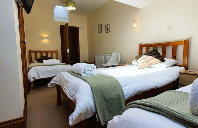 The Victorian Barn self catering holidays with pool & hot tubs - Foto 43