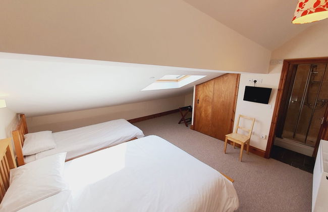The Victorian Barn self catering holidays with pool & hot tubs - Foto 21