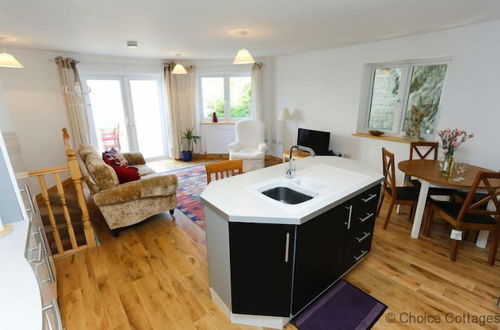 Photo 10 - Woolacombe SEA View 2 Bedrooms