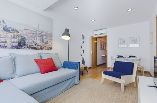 Photo 16 - Cozy Apartment In Estefania