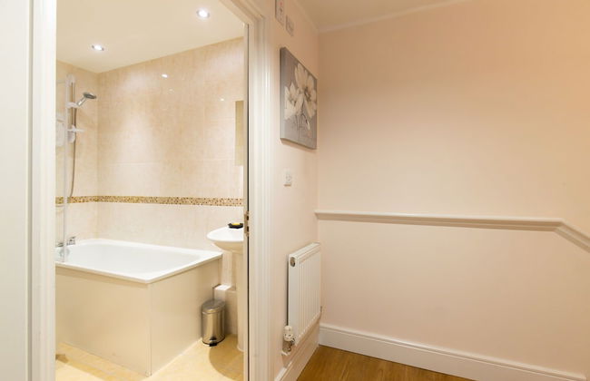 Velvet 1-bedroom Apartment The Clockhouse, Hoddesdon - Foto 17