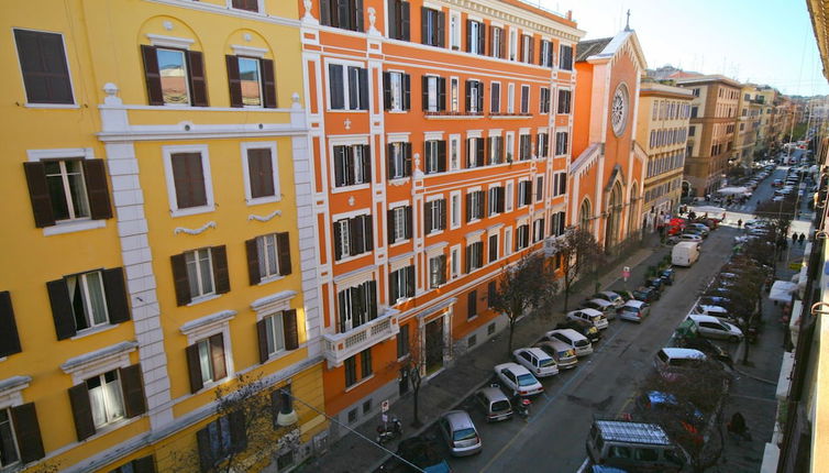 Photo 1 - Rental In Rome Red & White Apartment